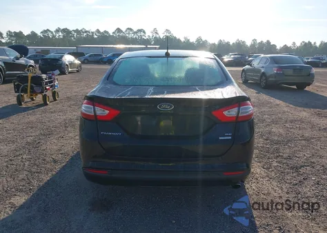 2016 Ford Fusion Se z USA, uszkodzony, nr VIN 1FA6P0HD7G5131880